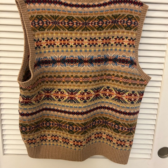 Fair Isle Ralph Lauren Men's Tan Sweater Vest - Picture 4 of 5
